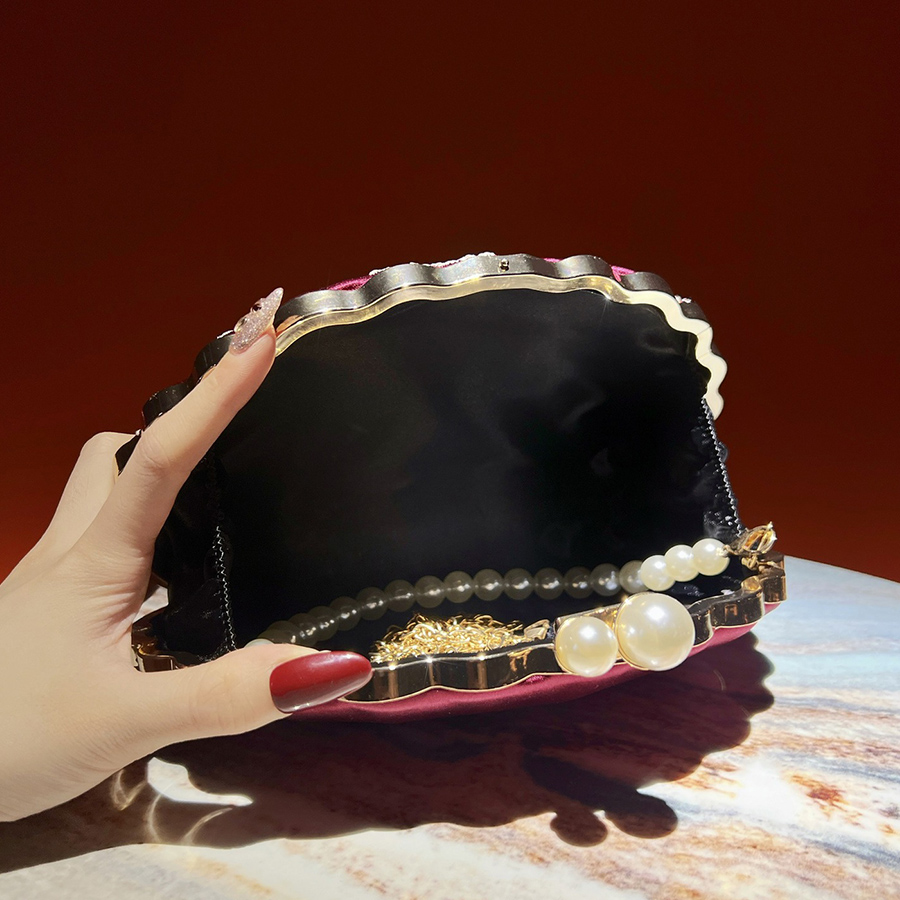 New Chinese-style luxury cheon - Women Bags On Sale review and price